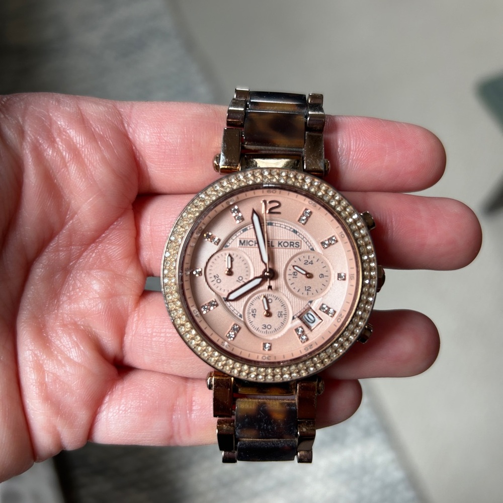 Michael Kors Rose Gold and Tortoise Resin Women’s Watch GUC